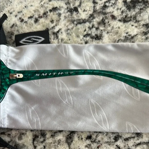 SMITH Ramsey Rock Candy Green Sunglasses - Picture 3 of 4